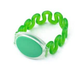 Frontansicht des grünen RFID-Armbandes mit flexiblem Kunststoffband